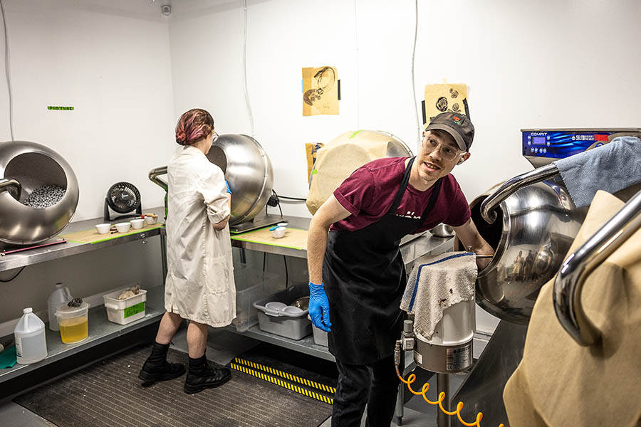 Workers producing Grön cannabis confections in Portland