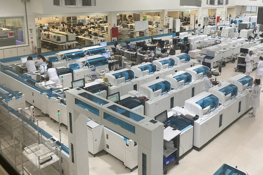 Connected diagnostic equipment and sample conveyors inside Sabin’s laboratory