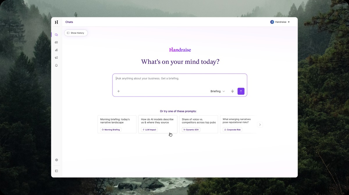 Handraise product interface with a prompt box for business briefings