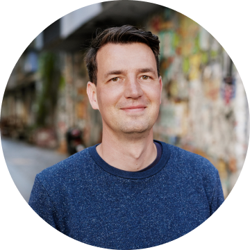 Portrait of Hannes Lenke, CEO and co-founder of Checkly