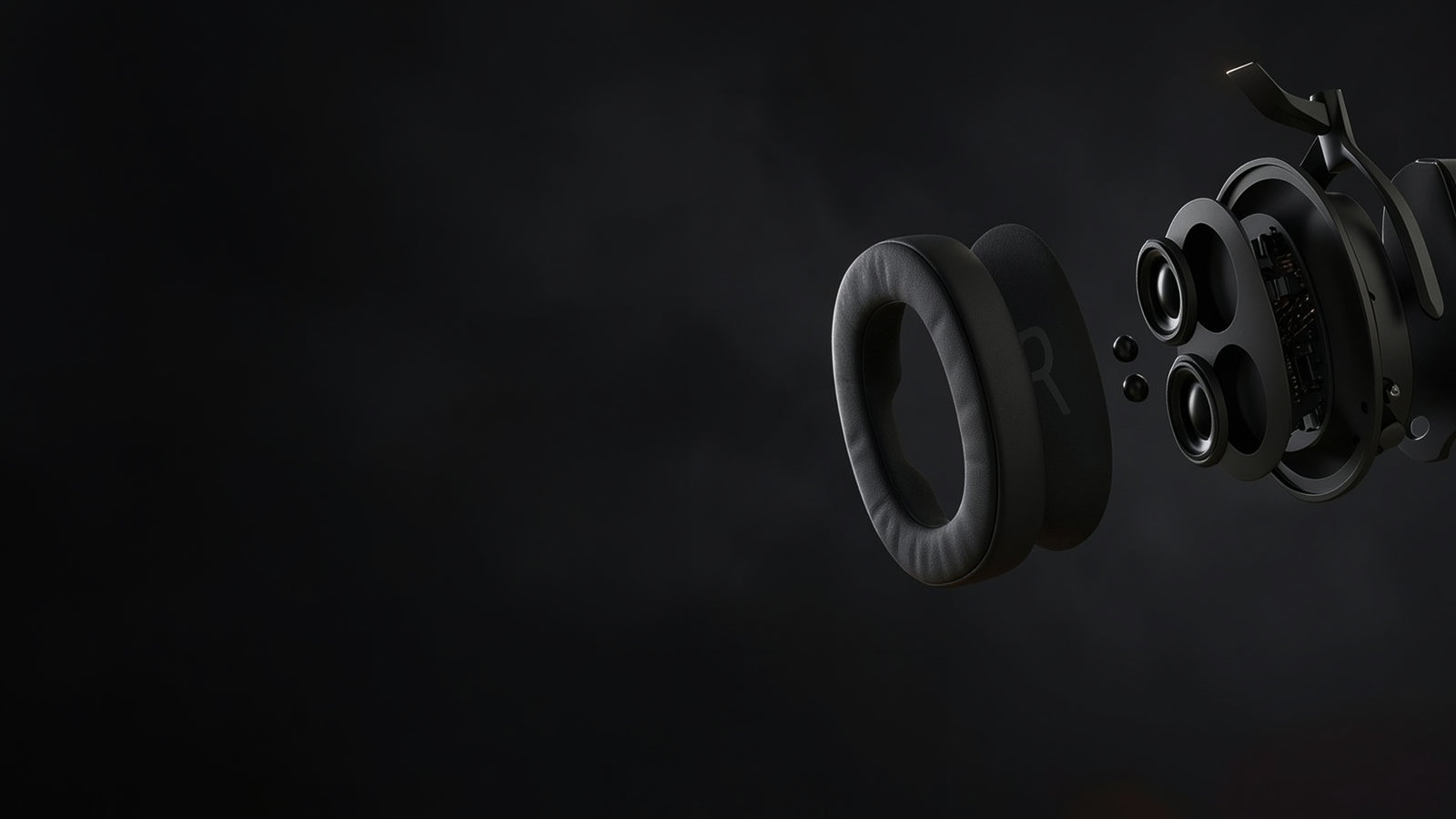 Exploded view of a Heavys H1H earcup showing its cushions, drivers and internal structure
