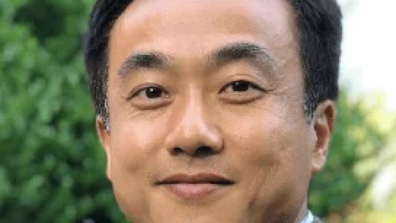 Huafeng Xu