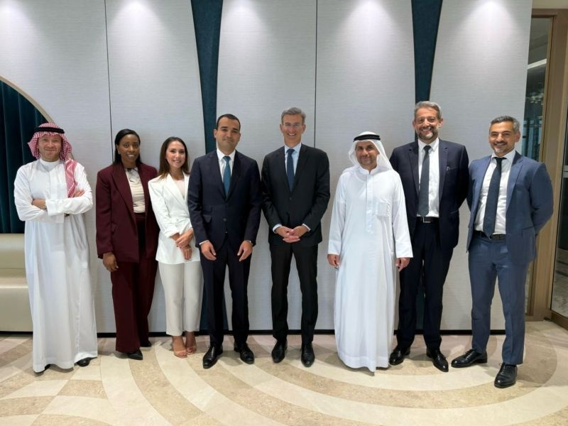 Hussain Al Tajir with Peter Orszag, Jean-Louis Girodolle and Lazard colleagues at the Abu Dhabi office opening