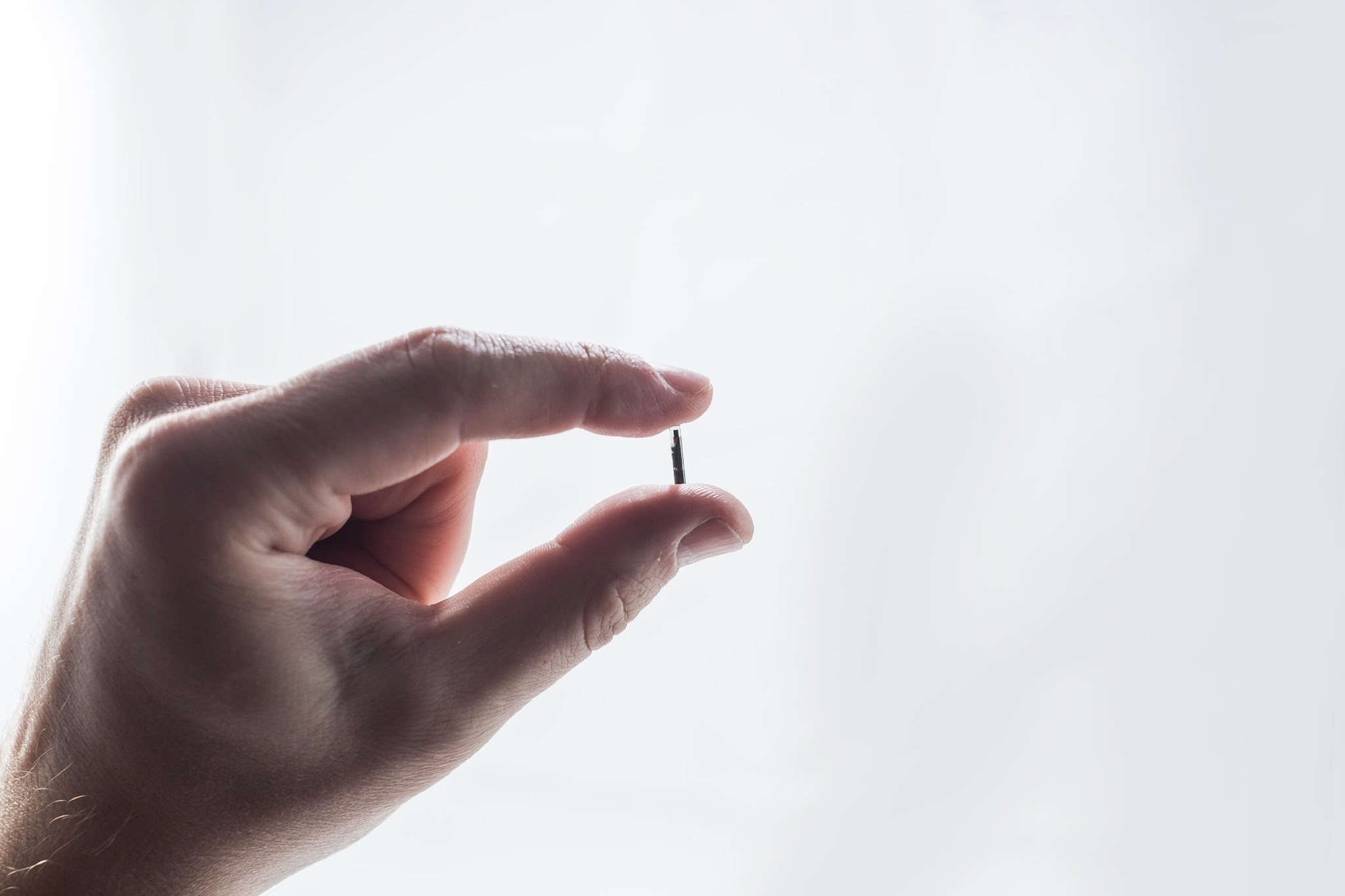 Close-up of the CERES implantable biosensor