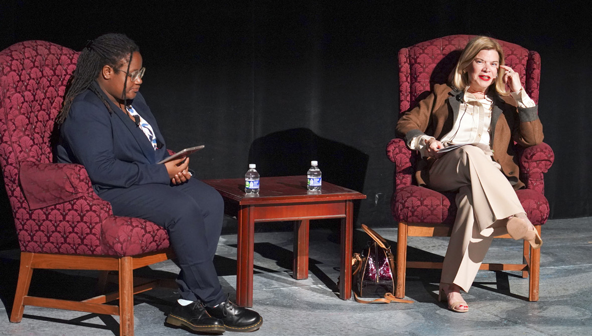Bernae DySart, left, in conversation with Janet Campbell on stage at Heidelberg University