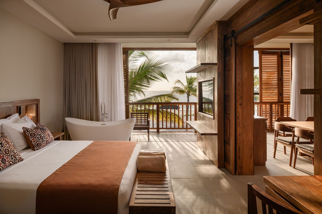 Where the Indian Ocean Writes the Love Story