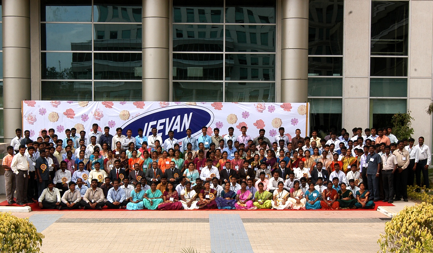 Large group assembled outside Jeevan’s DLF IT Park development centre in Chennai in 2008