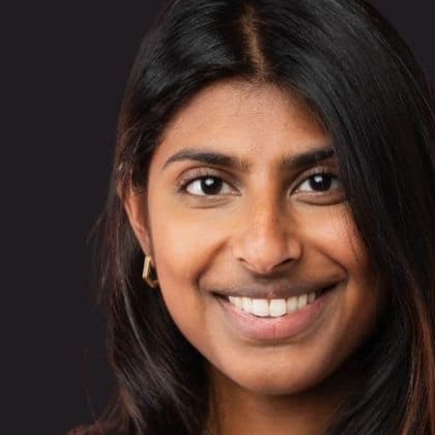 Jeevika Makani Keeps Following the Awkward Little Gap