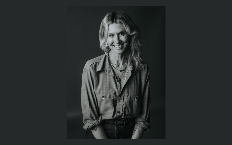 Portrait of Jenna Woodhull, Chief Merchandising Officer at Sendero Provisions Co.