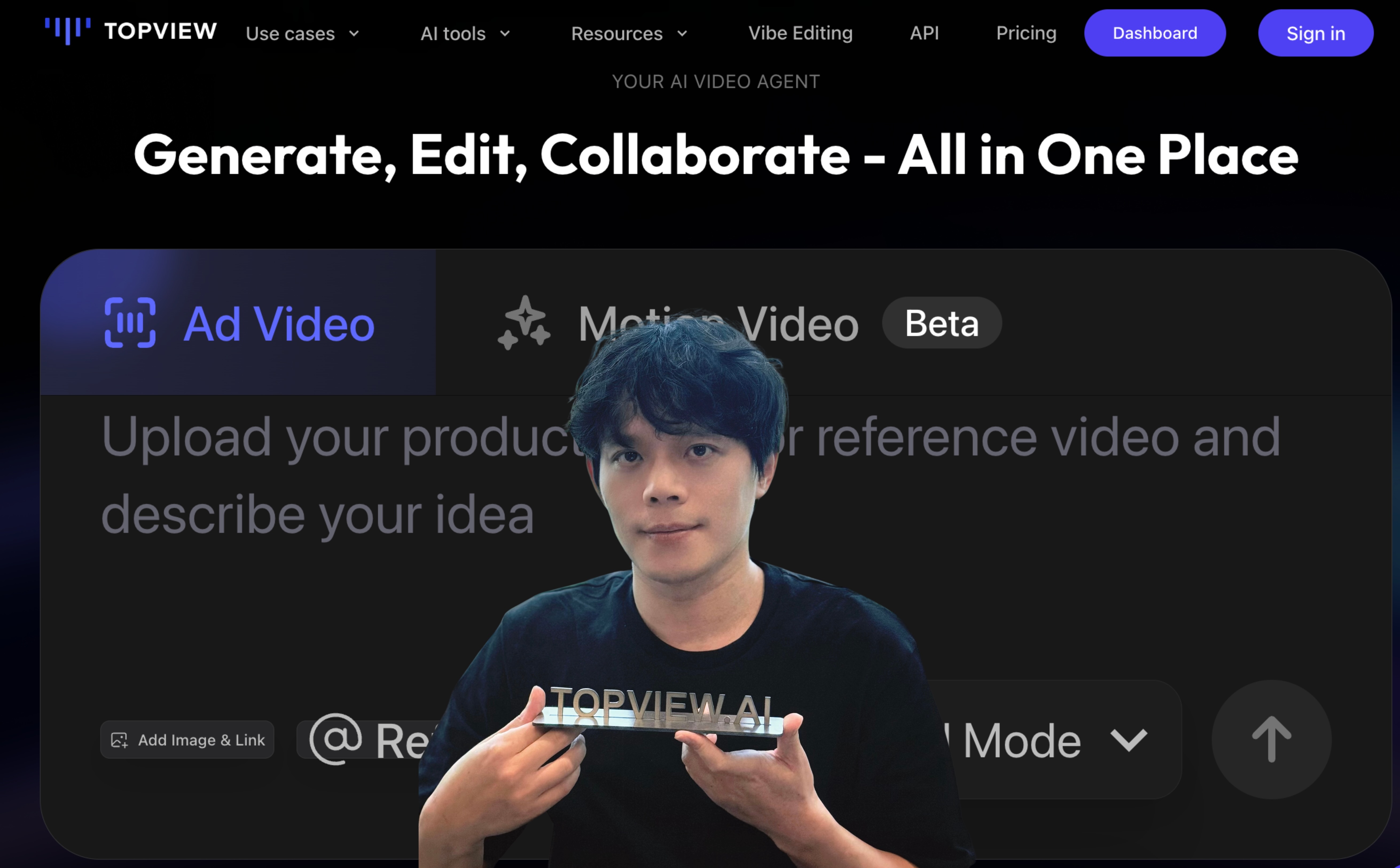 Jensen Wu holding a Topview AI nameplate in front of a product interface