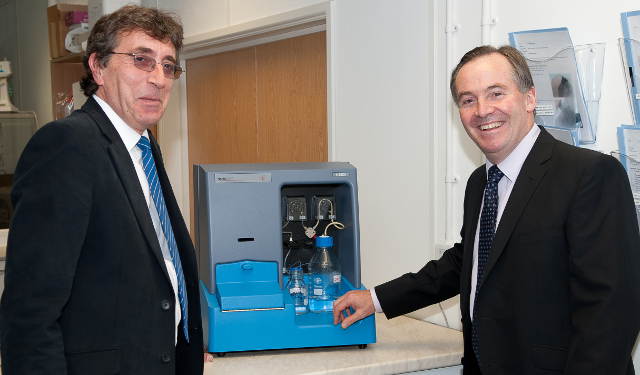 Jeremy Warren, right, with Malvern managing director Paul Walker beside a NanoSight instrument