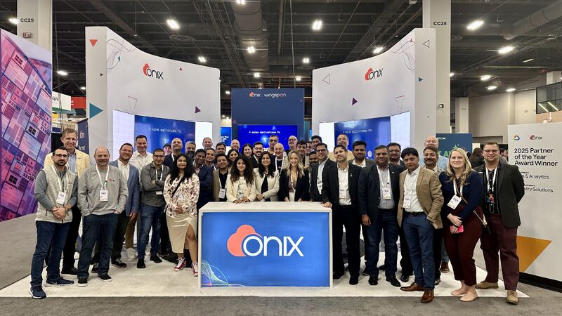 The Onix team gathered at its exhibition booth during Google Cloud Next 2025 in Las Vegas