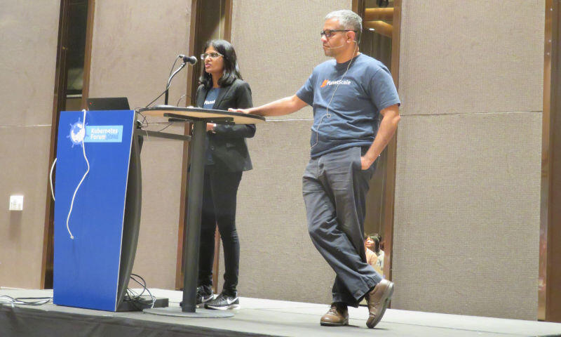 Deepthi Sigireddi at a lectern with Jiten Vaidya beside her at Kubernetes Forum Seoul