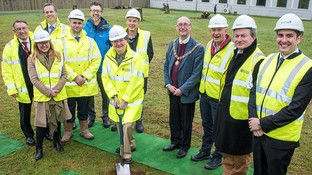 Jonathan Milner joins the Mayor of Bath, the Vice-Chancellor and project team at the evolution-centre groundbreaking