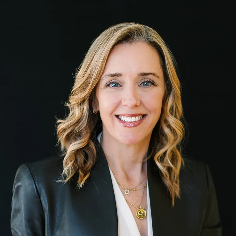 JulieAnne Evanina Knows When a Brand Needs a Star - and When It Needs Air