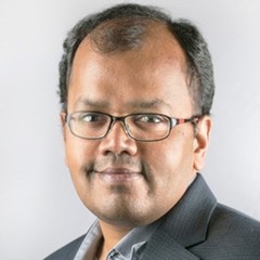 Junaith Shahabdeen in a Realcomm author portrait