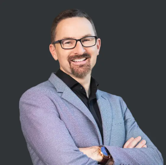 Karl Van Den Bergh Makes Marketing Answer a Harder Question