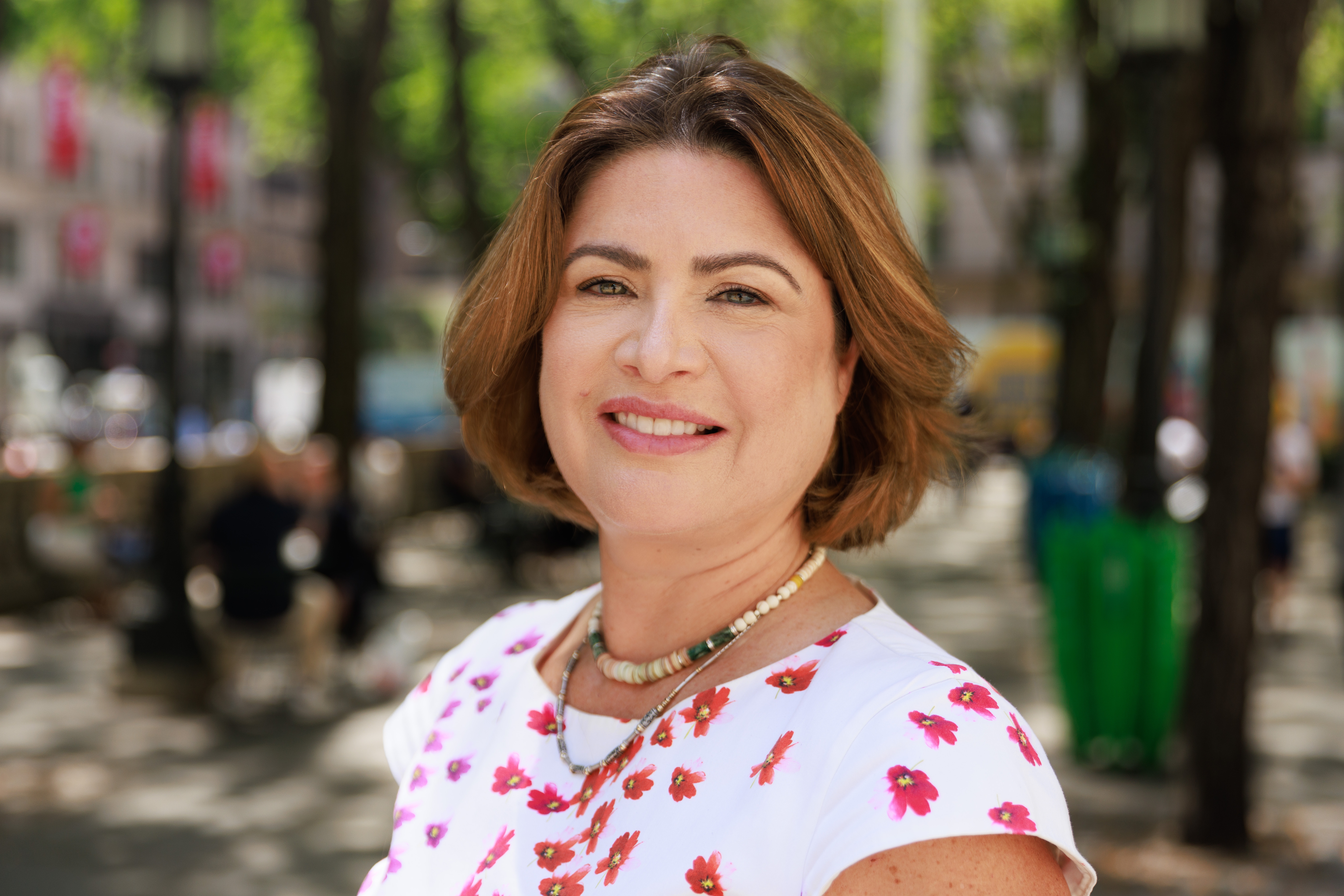 Kashable co-founder Einat Steklov photographed outdoors