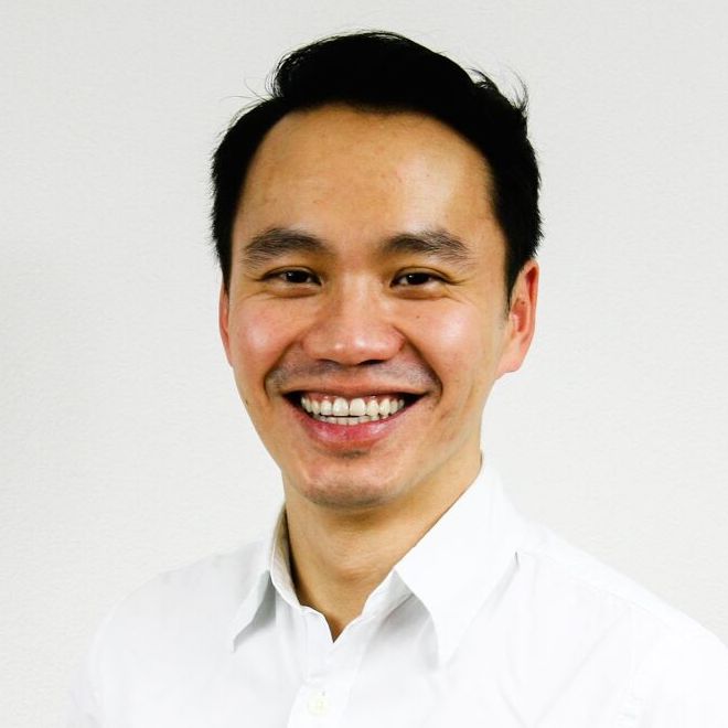 Ken Yanhs Keeps Returning to the Classroom