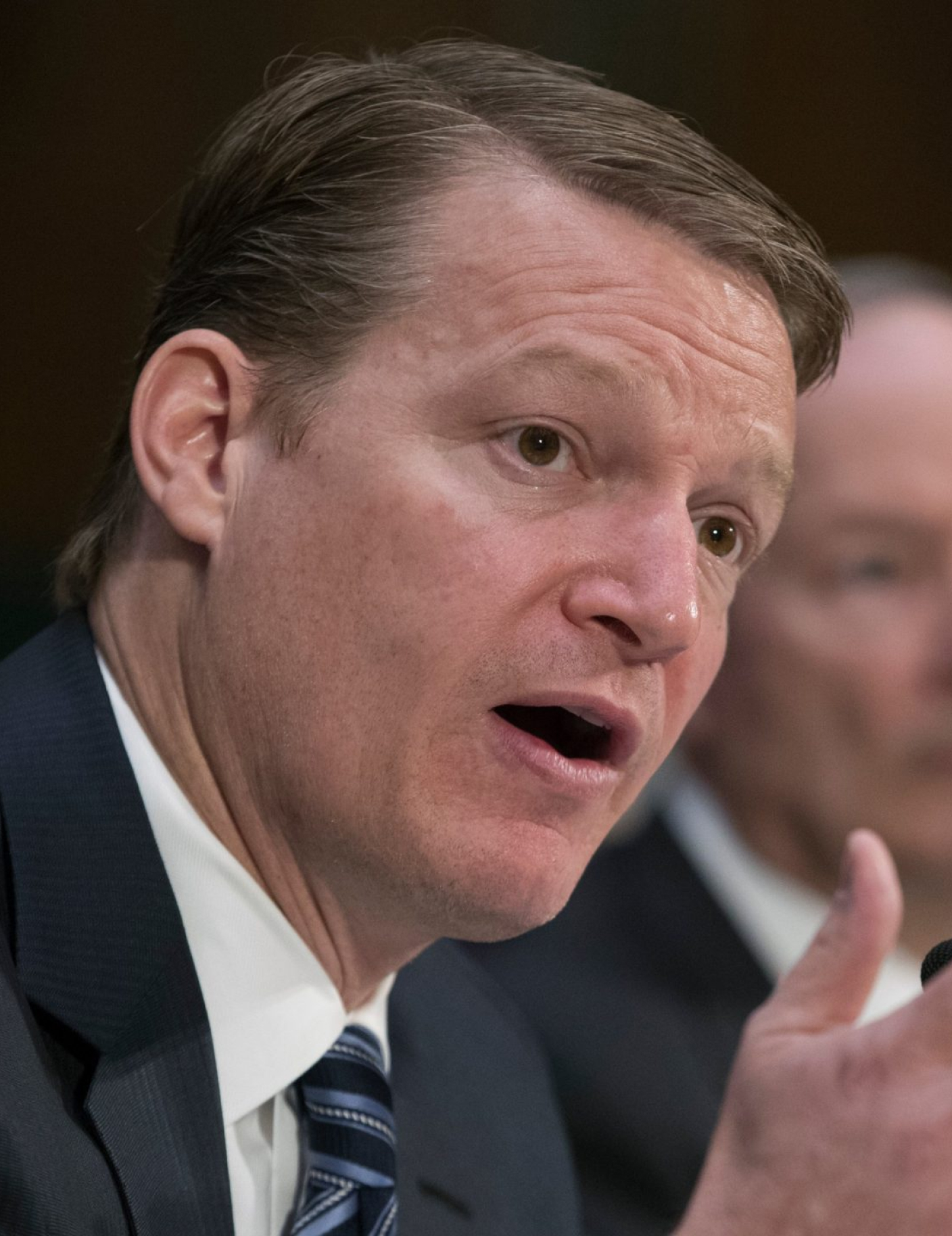 Kevin Mandia speaking before the U.S. Senate Select Committee on Intelligence