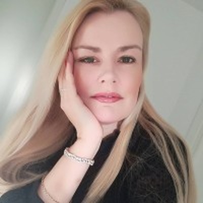 Kimberly Menzer Is Building a Marketing Career Where Fashion Meets Data