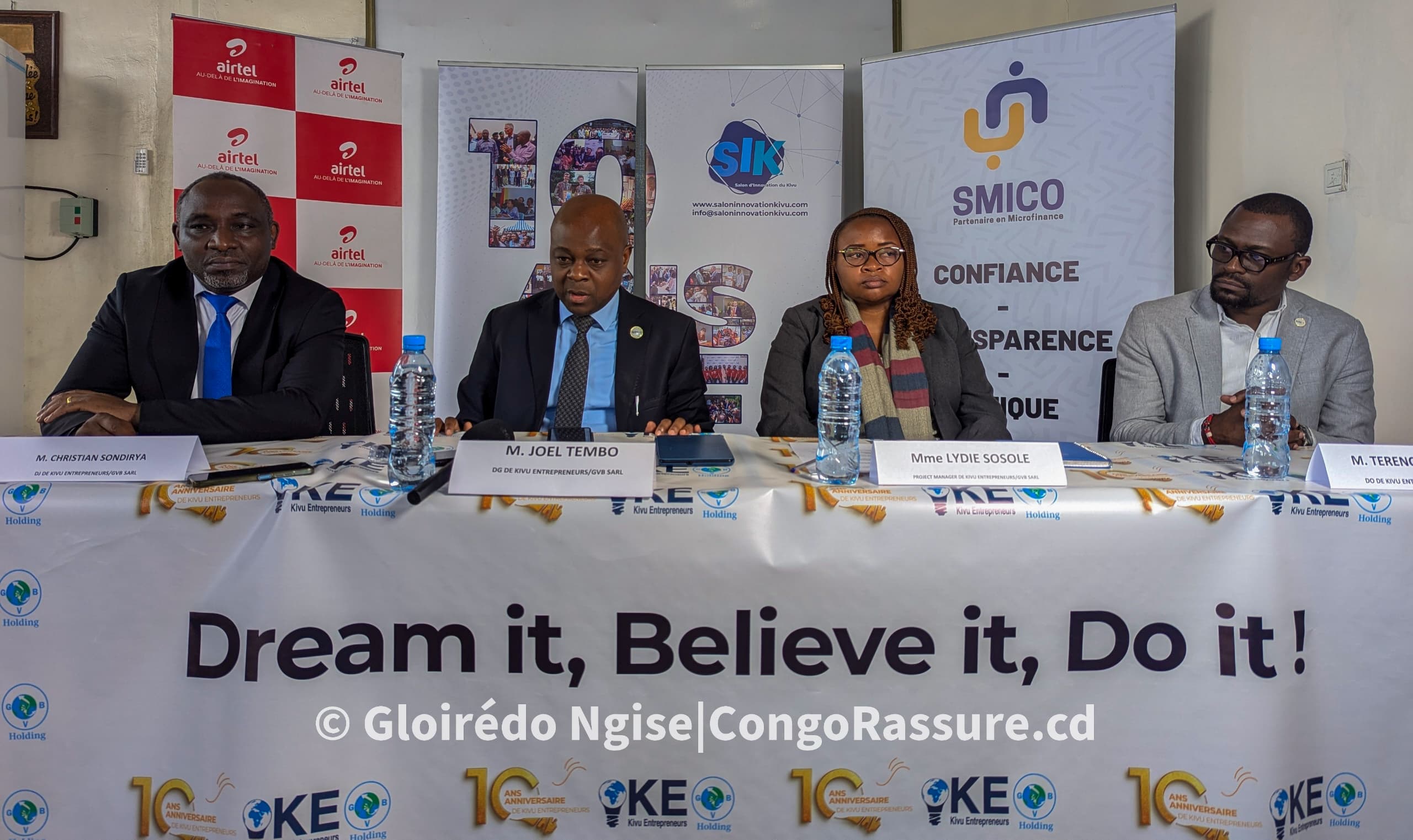 Kivu Entrepreneurs representatives at a November 2024 press conference, with Joël Tembo and Lydie Sosole seated at the centre