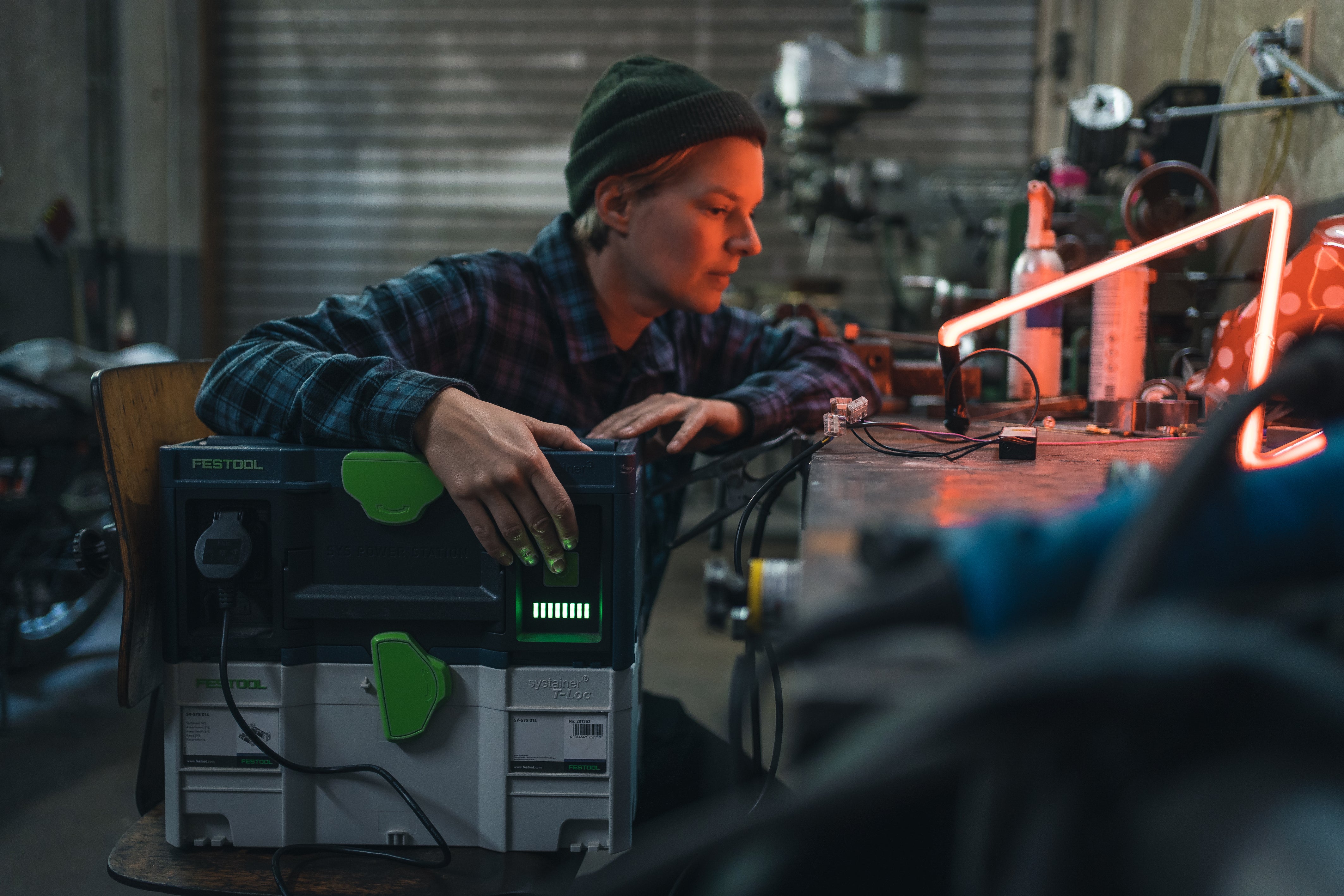 Laura Kampf - maker, craftsperson, YouTube creator