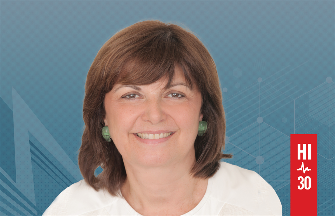 Laura Schoen