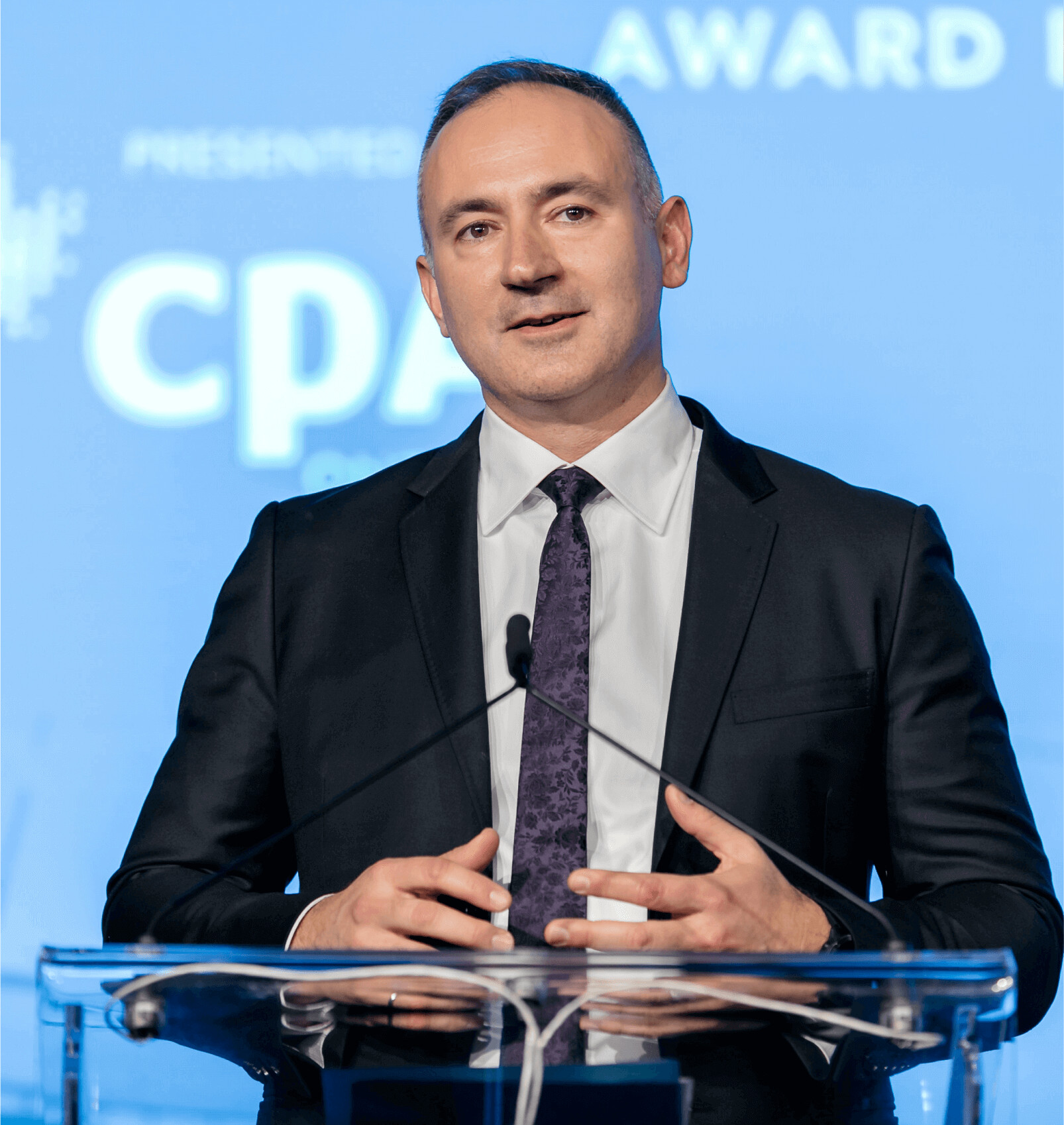 League founder and CEO Michael Serbinis