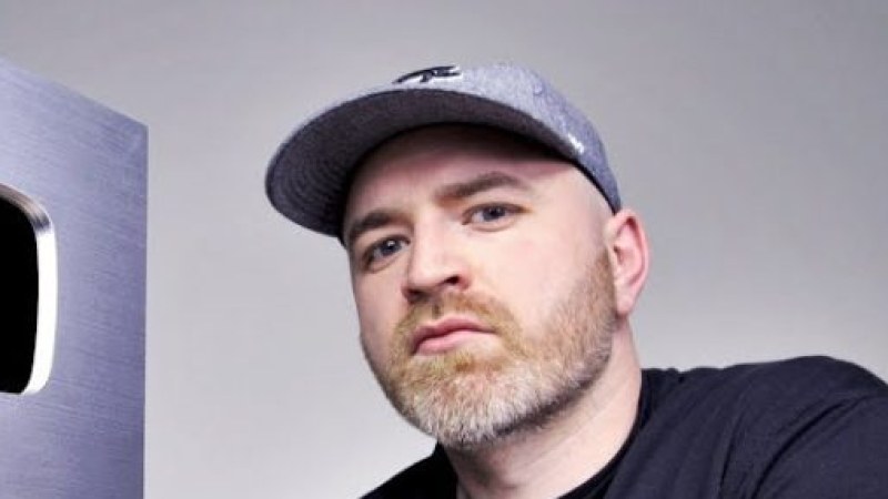 Lewis Hilsenteger