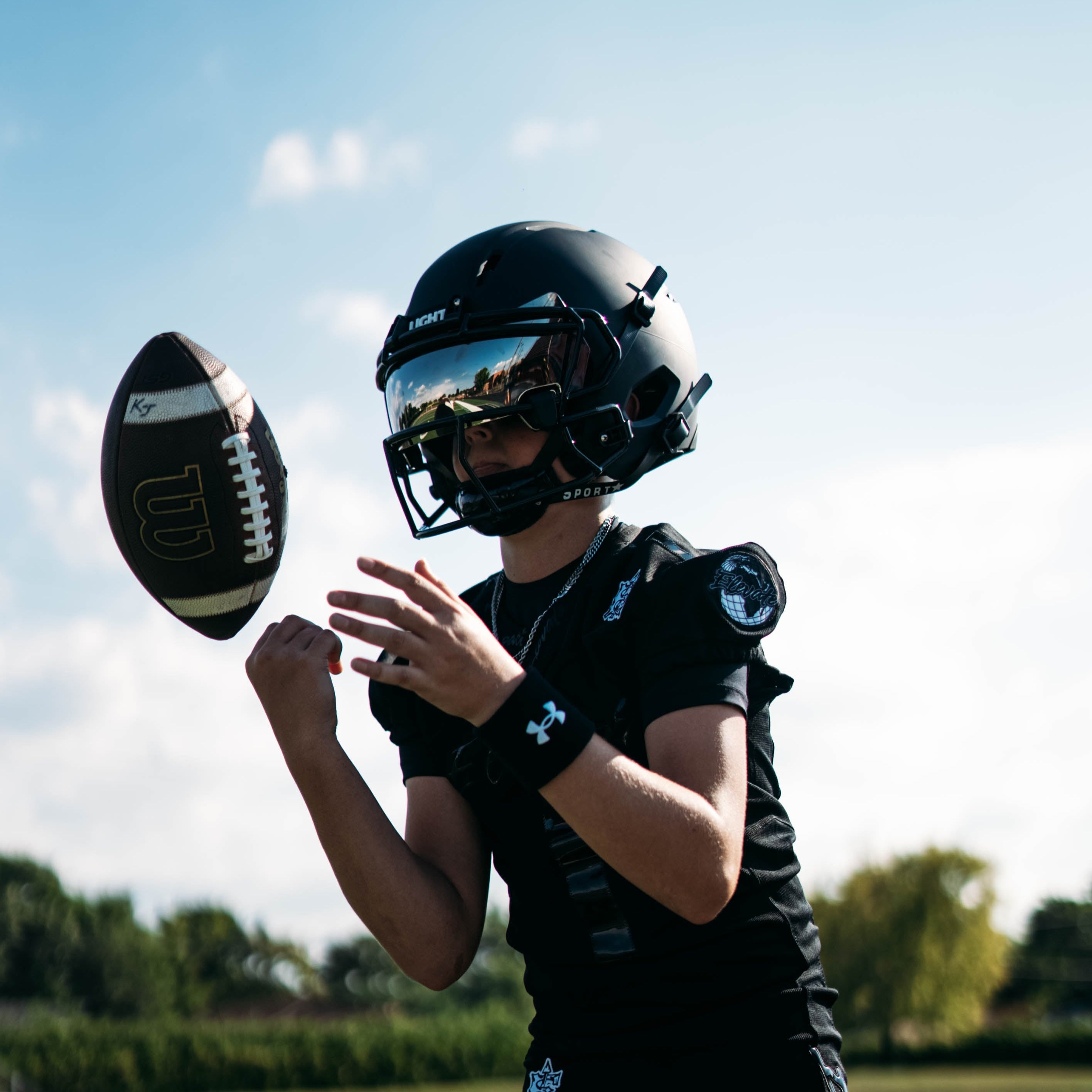 LIGHT Helmets product imagery