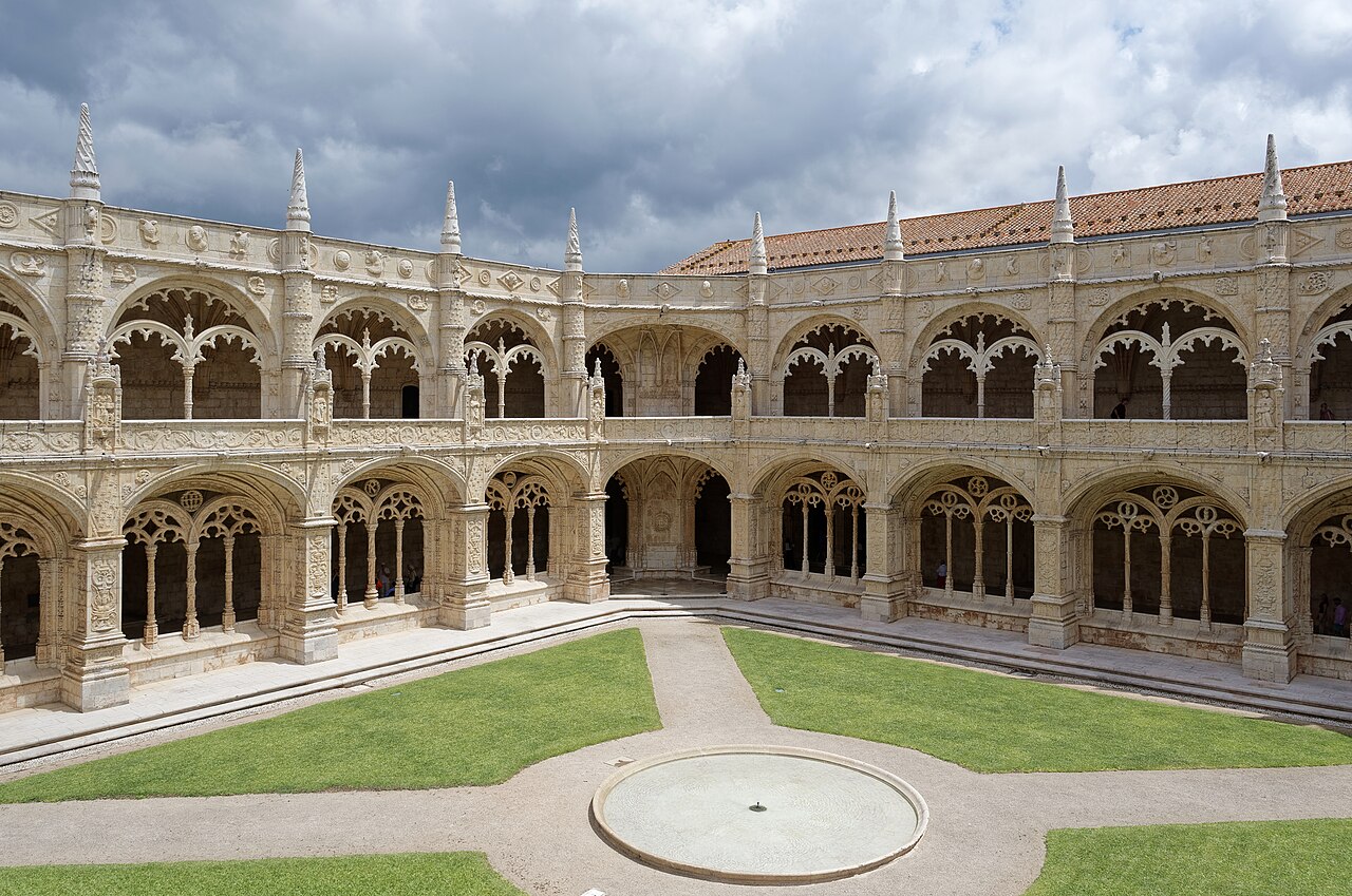 The ornate two-storey cloister at Jerónimos Monastery in Belém