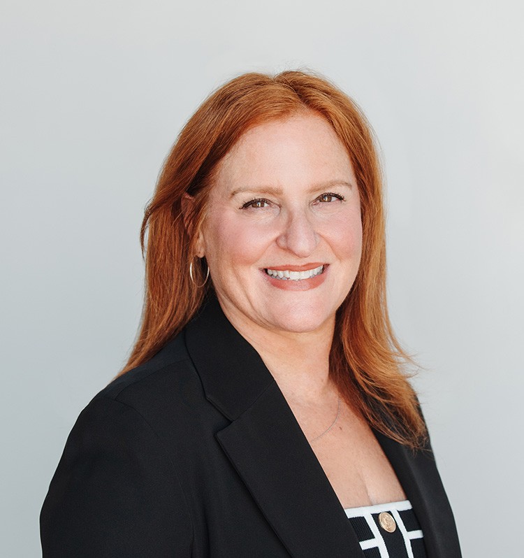 Lori Bryenton Builds the Context Behind the Signal