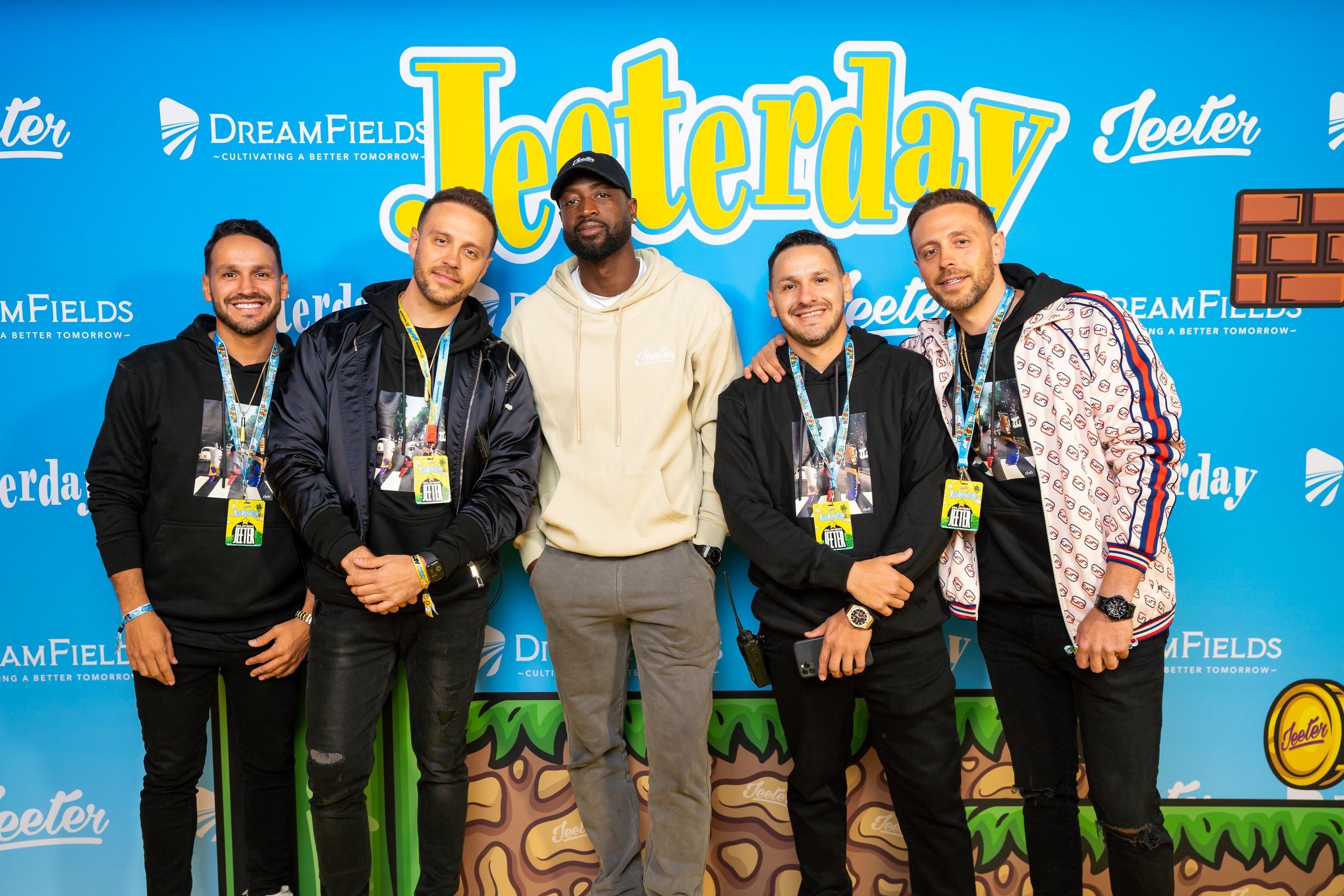 David Solano, Lukasz Tracz, Dwyane Wade, Sebastian Solano and Patryk Tracz at Jeeterday in 2021