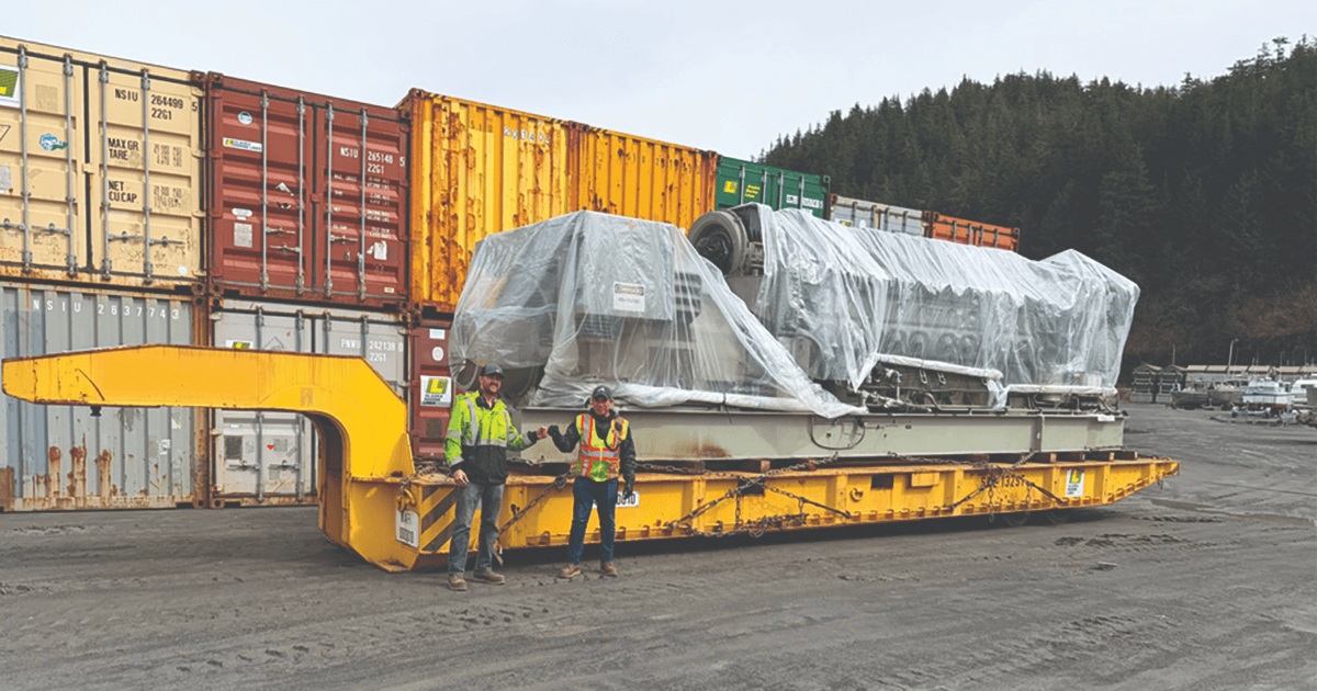 Freight crew working on the oversized Cordova generator move