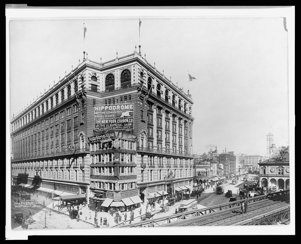Archival 1907 view of Macy's building and busy Herald Square streets