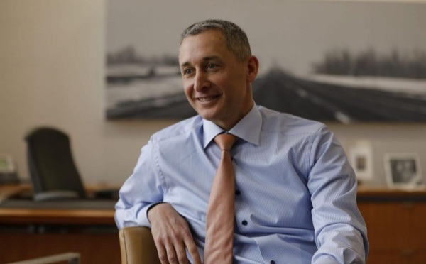 M&T chairman and chief executive René Jones seated in his office