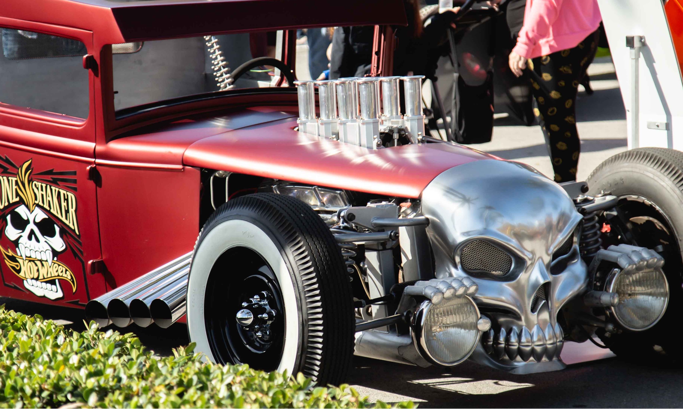 A full-size Hot Wheels Bone Shaker car with a skull-shaped grille