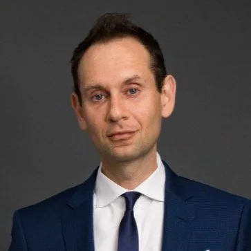 Max Yankelevich and the Work Between the Work