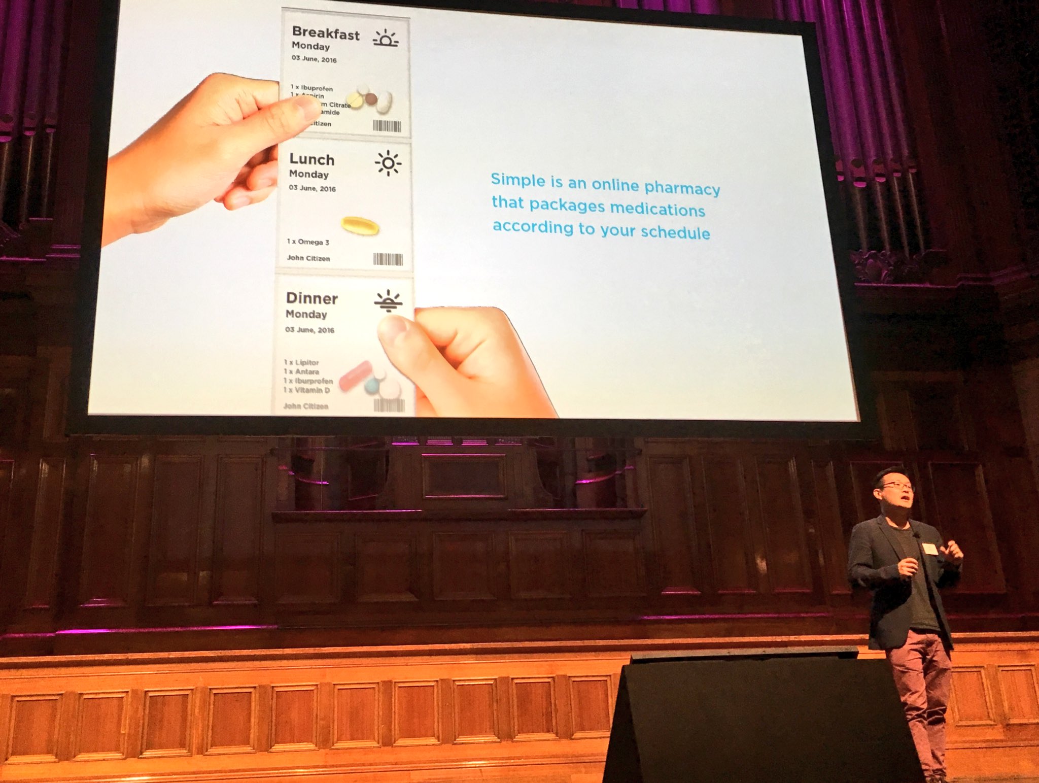 A founder presents Simple’s medication packaging concept at MAP Demo Day in 2016