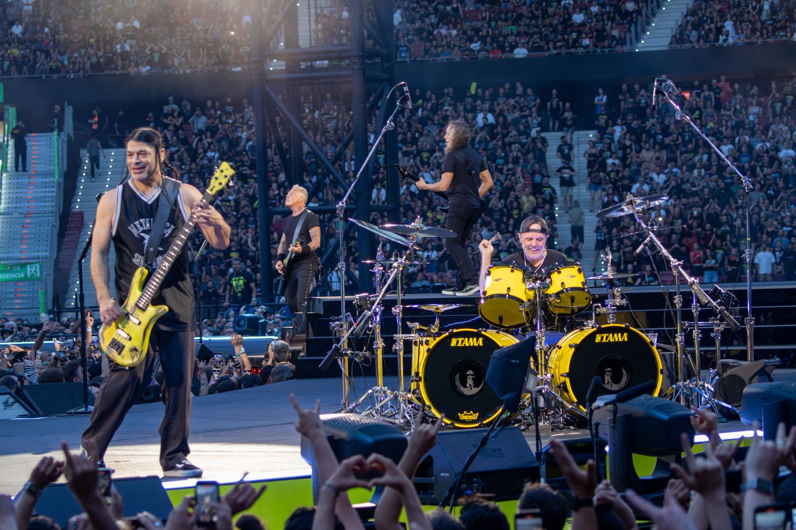 Metallica performing on the circular M72 stage in Madrid in July 2024