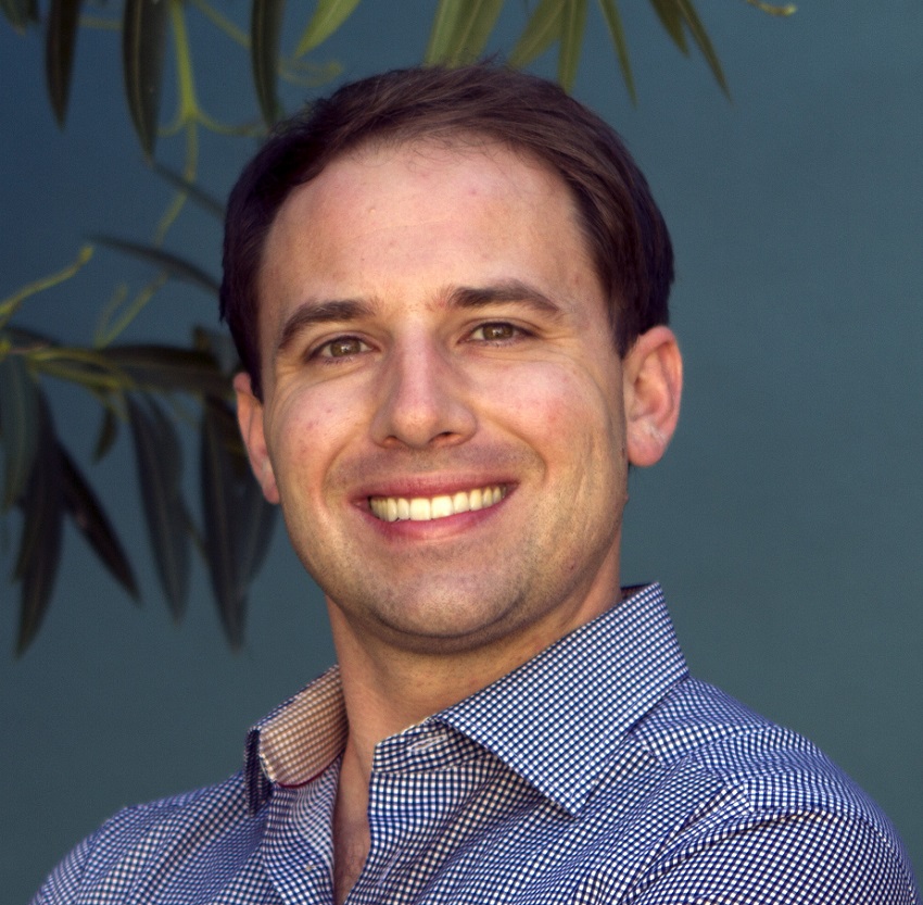 An earlier press portrait of Michael DeGiorgio