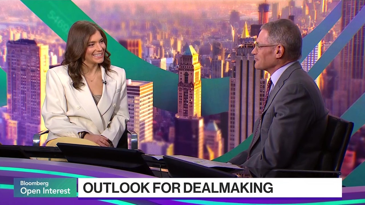 Michael Fisch, on the right, speaking with a Bloomberg Open Interest presenter