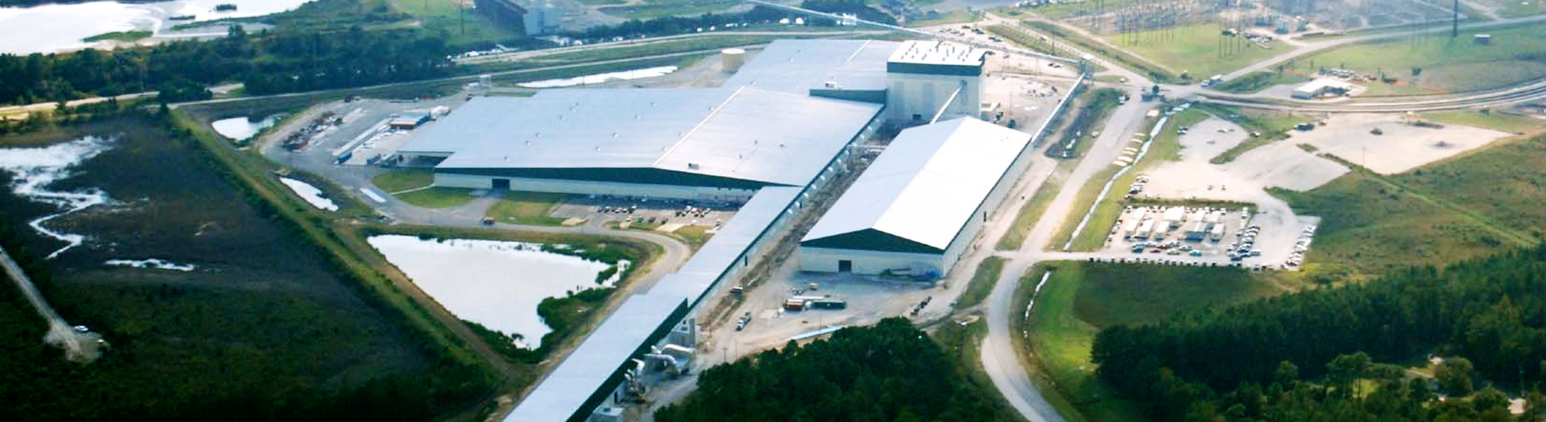 Wide view of American Gypsum’s Georgetown wallboard manufacturing plant