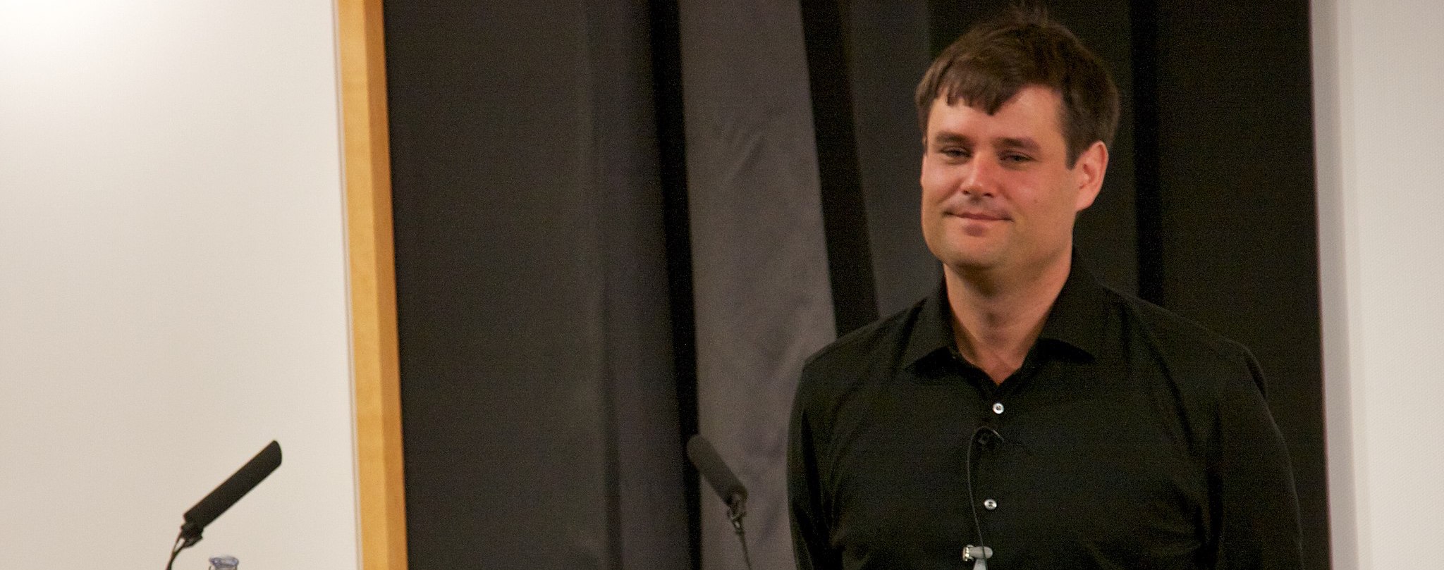 Michael Nielsen speaking at a public event