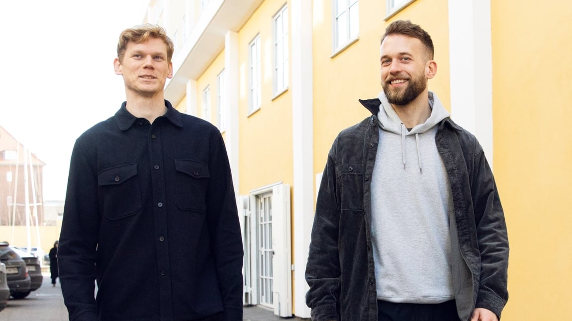 Teton co-founders Esben Klint Thorius and Mikkel Wad Thorsen walking outside in Copenhagen