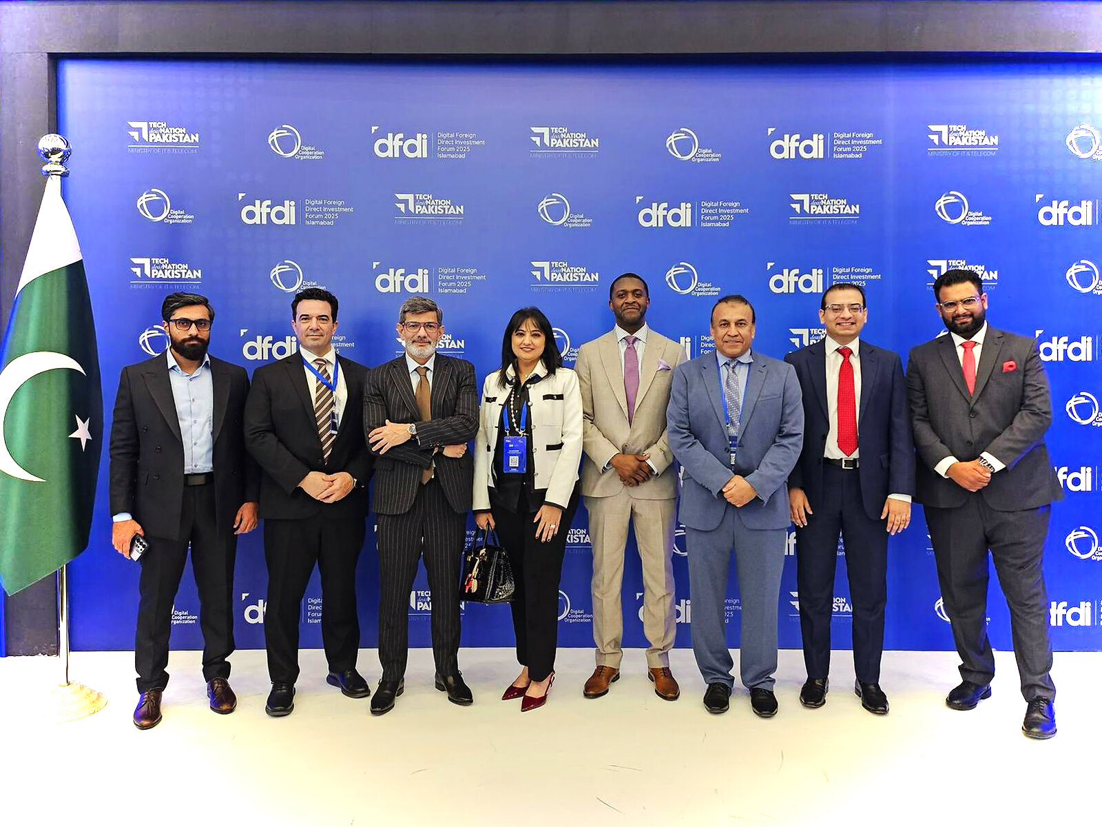 MindHYVE team members gathered at the Digital Foreign Direct Investment Forum in Islamabad in 2025