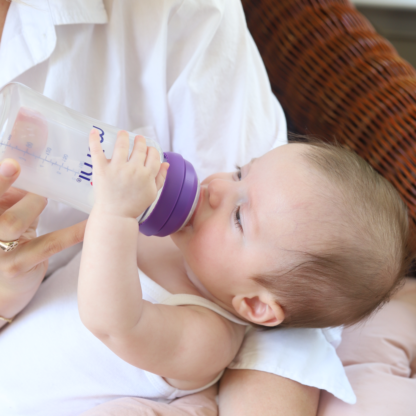 mōmi baby bottle