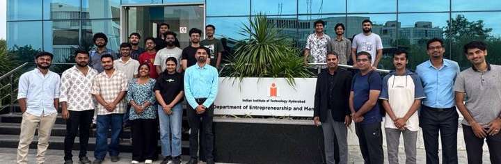 Group photograph from Narasimha Rao Vadde’s entrepreneurship and AI session at IIT Hyderabad