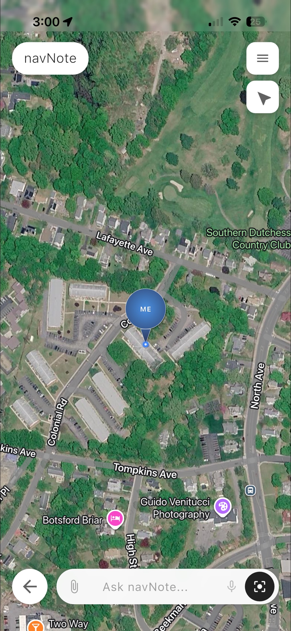 navNote mobile application showing a location-aware field interface